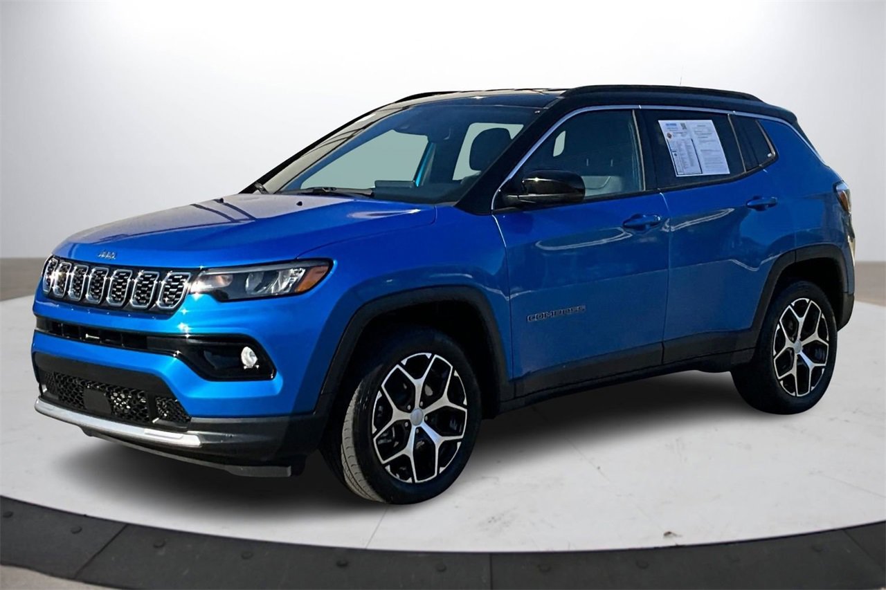 Certified 2024 Jeep Compass Limited image 4