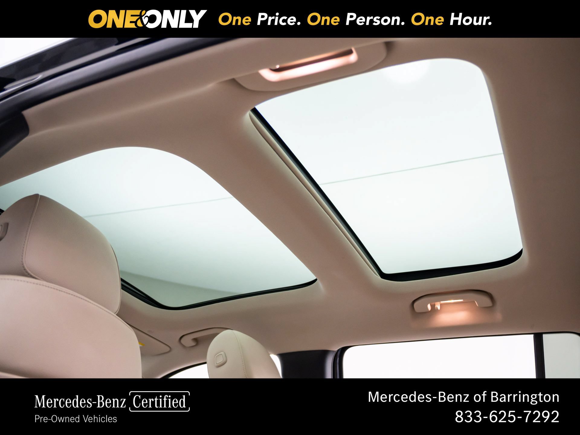 Used 2023 Mercedes-Benz GLB 250 4MATIC w/ Premium Package image 21
