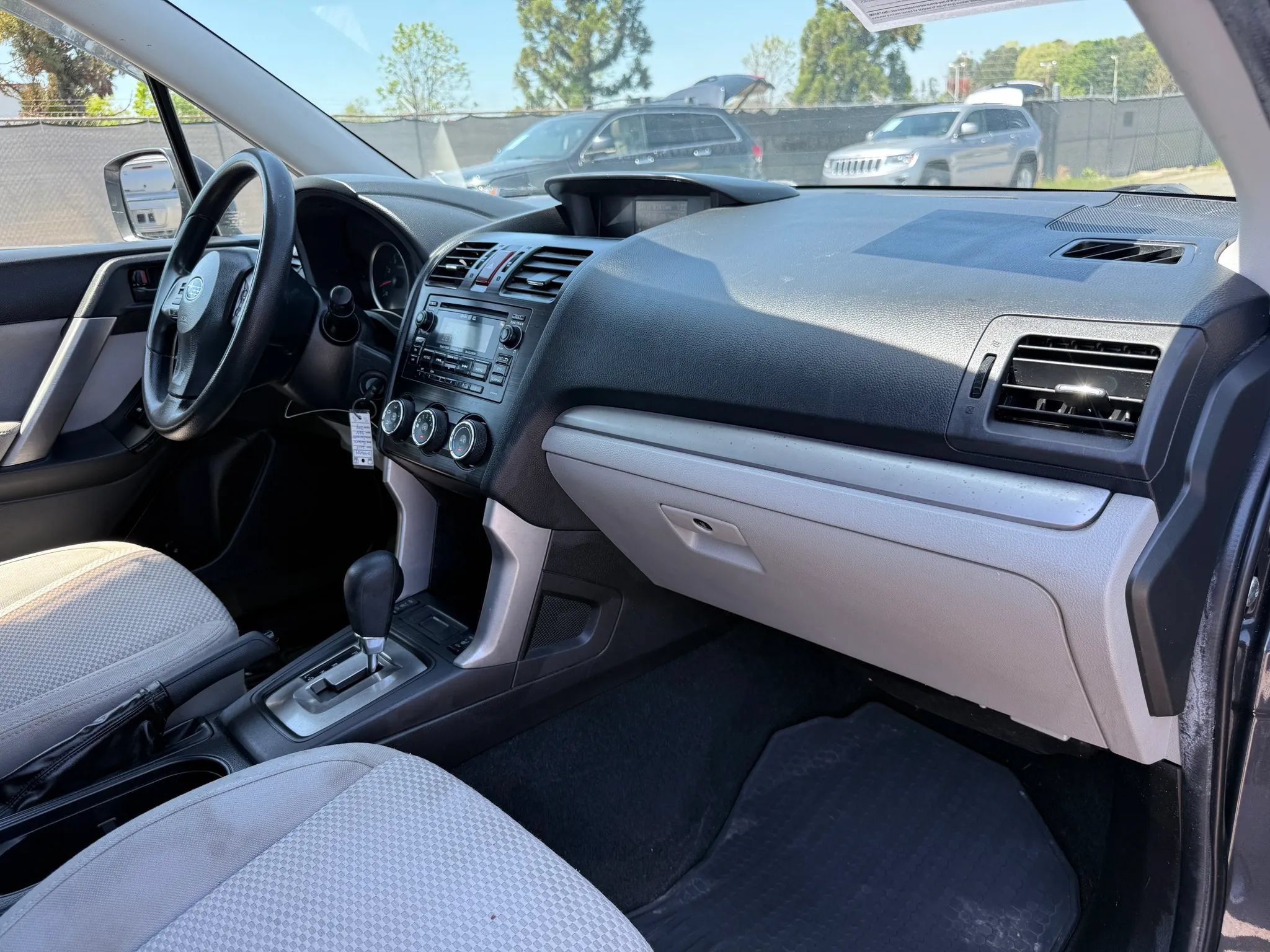 Used 2015 Subaru Forester 2.5i Premium w/ All-Weather Package AWD/4WD image 19