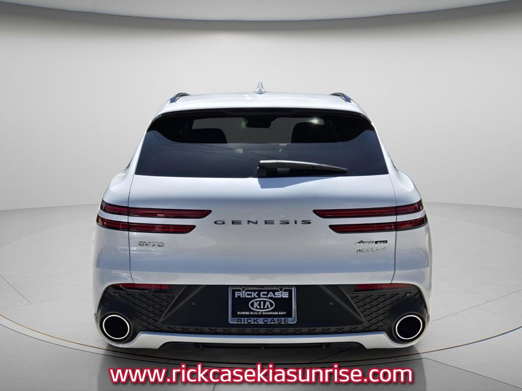 Used 2025 Genesis GV70 3.5T Sport w/ Sport Advanced Package AWD/4WD image 6