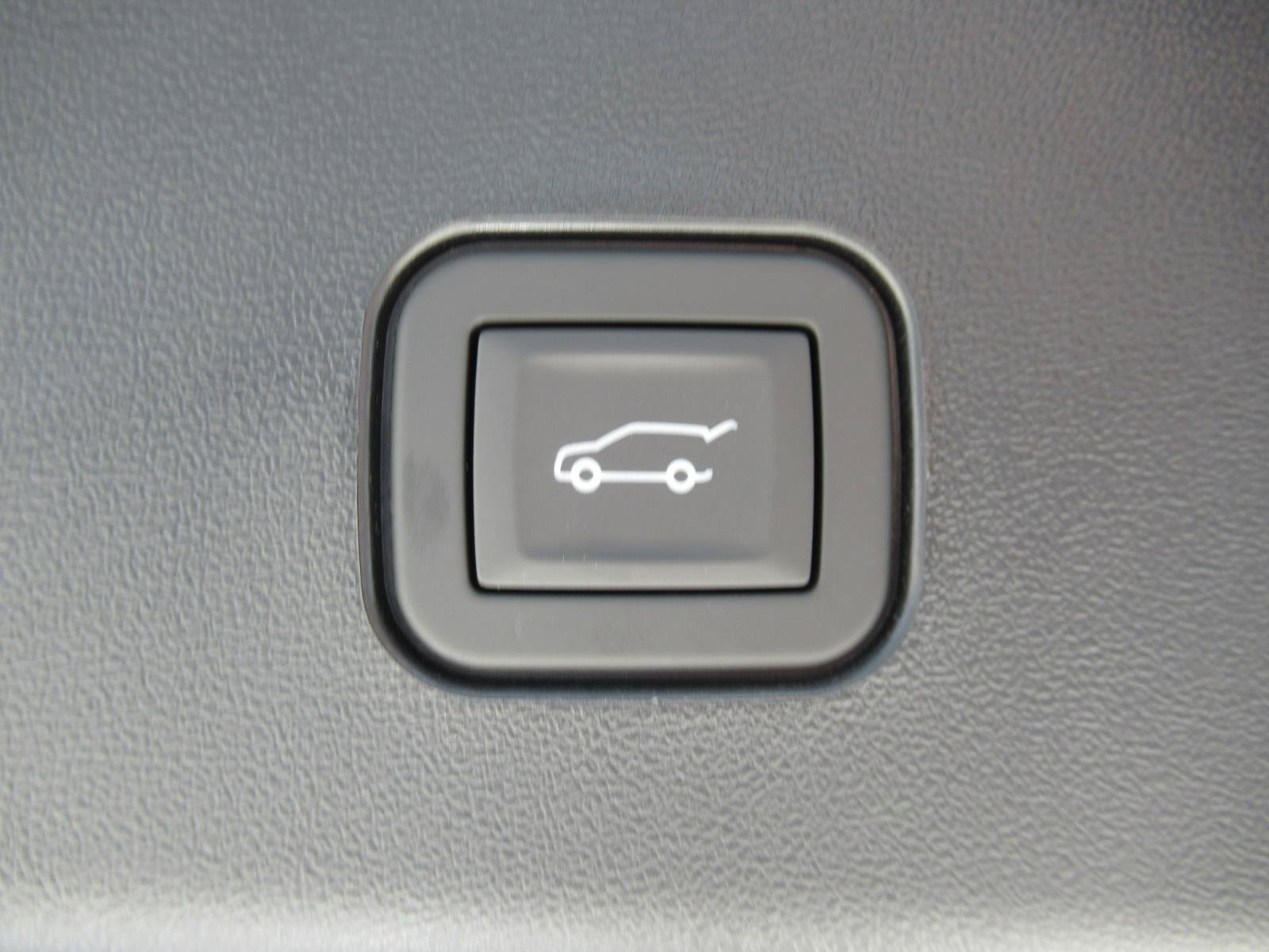 New 2027 Cadillac Vistiq Sport AWD/4WD image 39