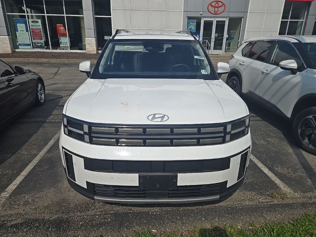 Used 2026 Hyundai Santa Fe SEL AWD/4WD image 2
