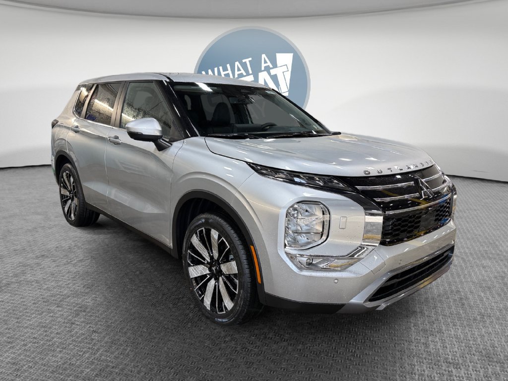 New 2026 Mitsubishi Outlander SE AWD/4WD image 1