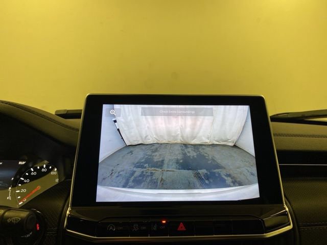 Used 2026 Jeep Compass Latitude image 11