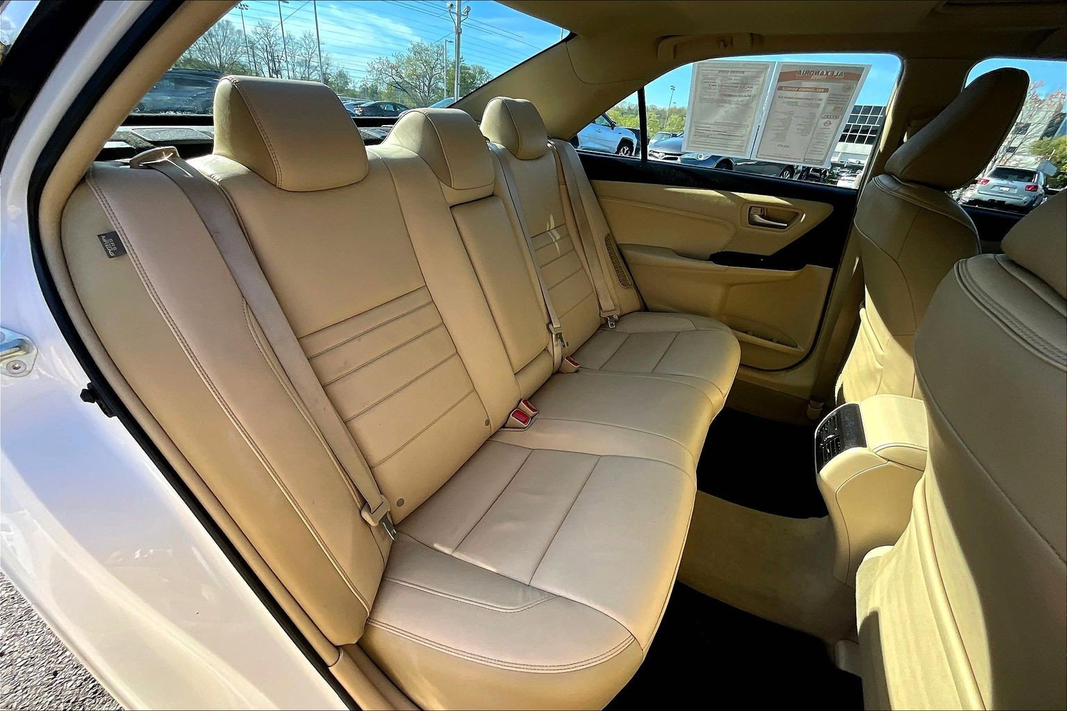 Used 2017 Toyota Camry XLE image 26
