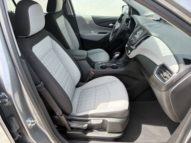 Used 2024 Chevrolet Equinox LS w/ LS Convenience Package FWD image 25
