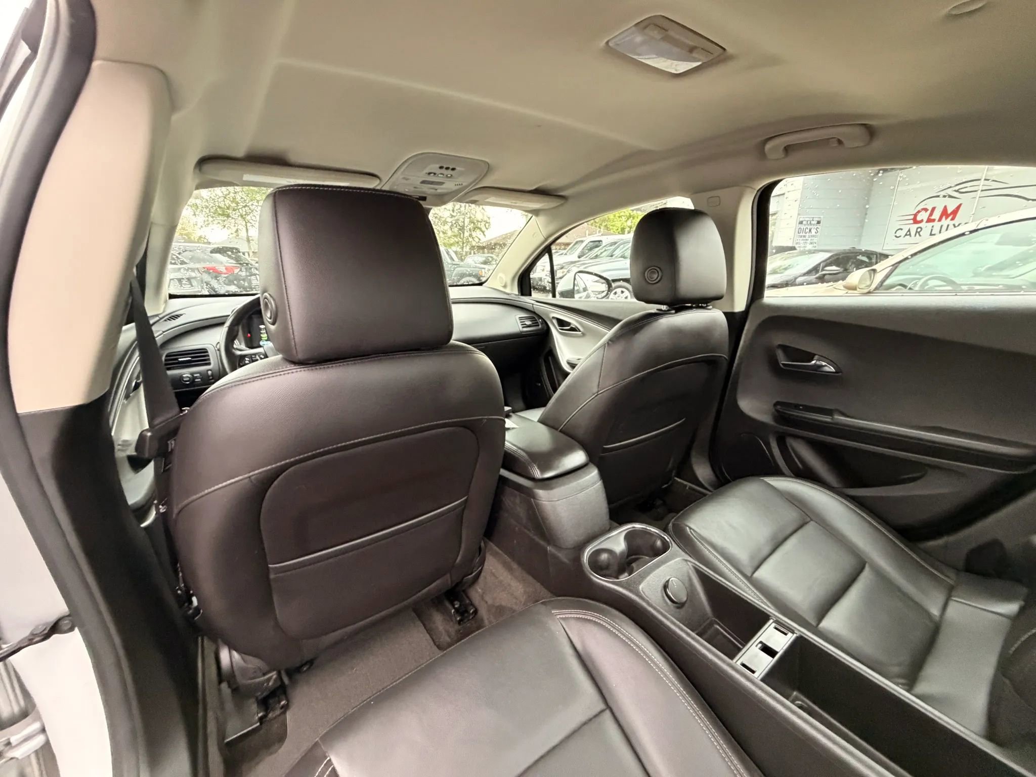 Used 2015 Chevrolet Volt Premium w/ Premium Trim Package FWD image 12