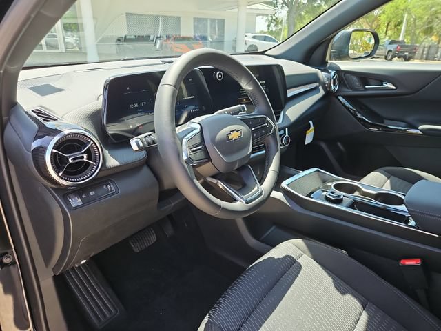 New 2026 Chevrolet Equinox LT w/ Safety and Technology Package FWD image 11