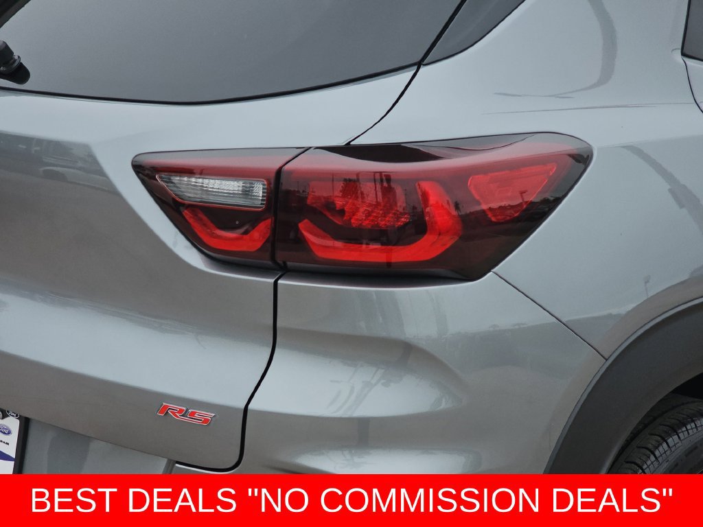 Used 2024 Chevrolet TrailBlazer RS w/ Convenience Package AWD/4WD image 40