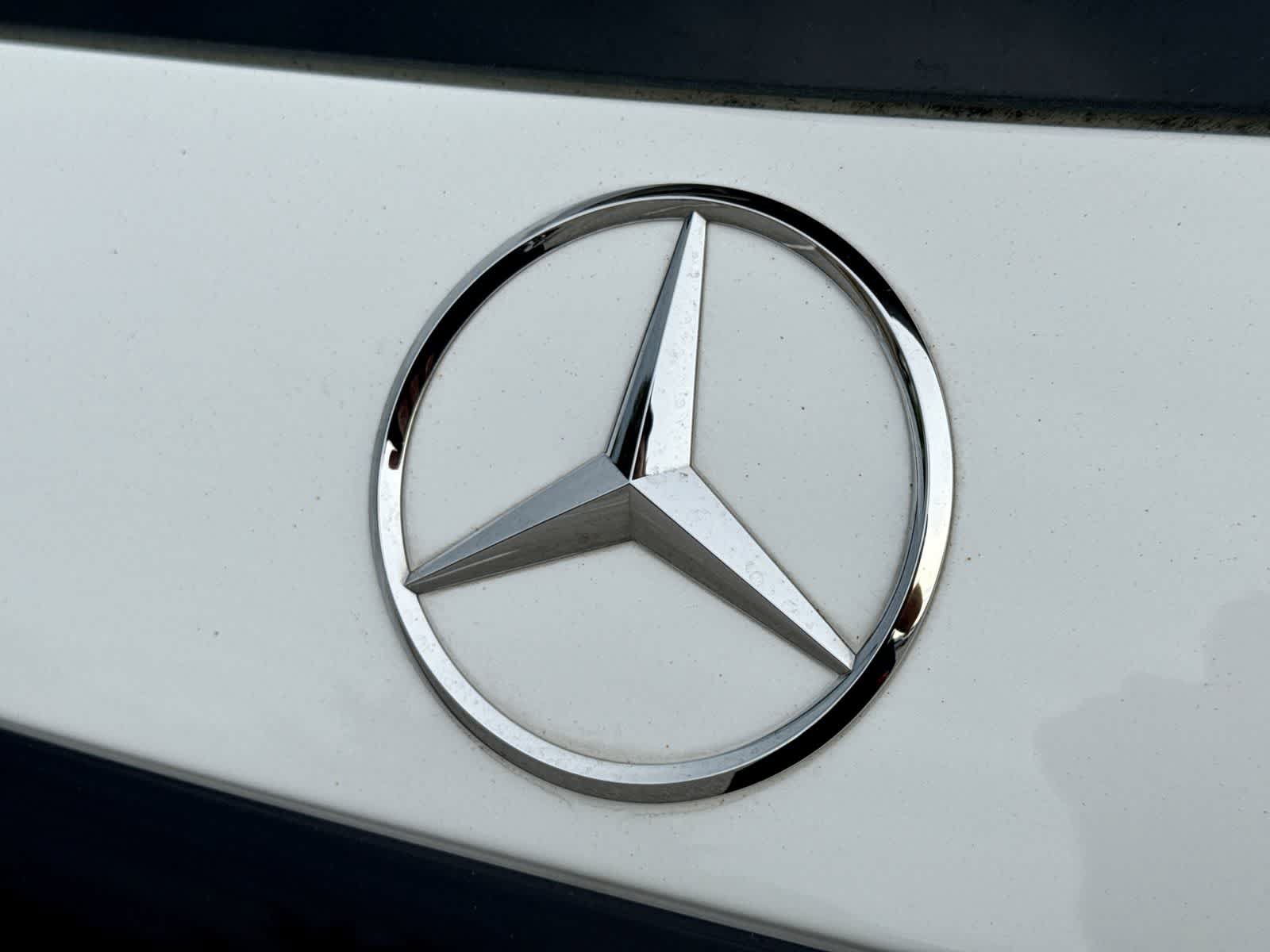 Used 2025 Mercedes-Benz GLC 43 AMG 4MATIC image 18