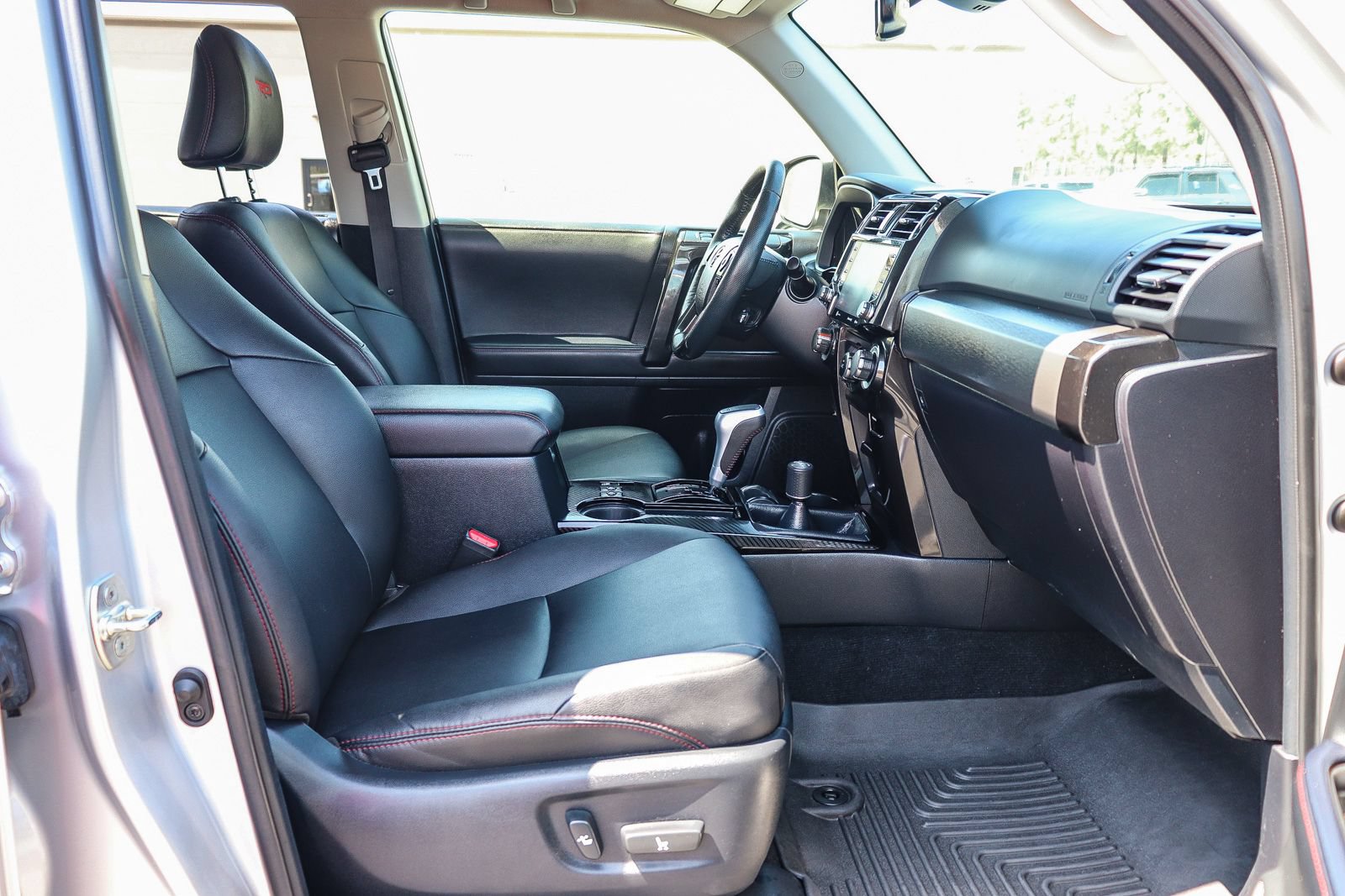 Certified 2023 Toyota 4Runner TRD Off-Road Premium AWD/4WD image 20