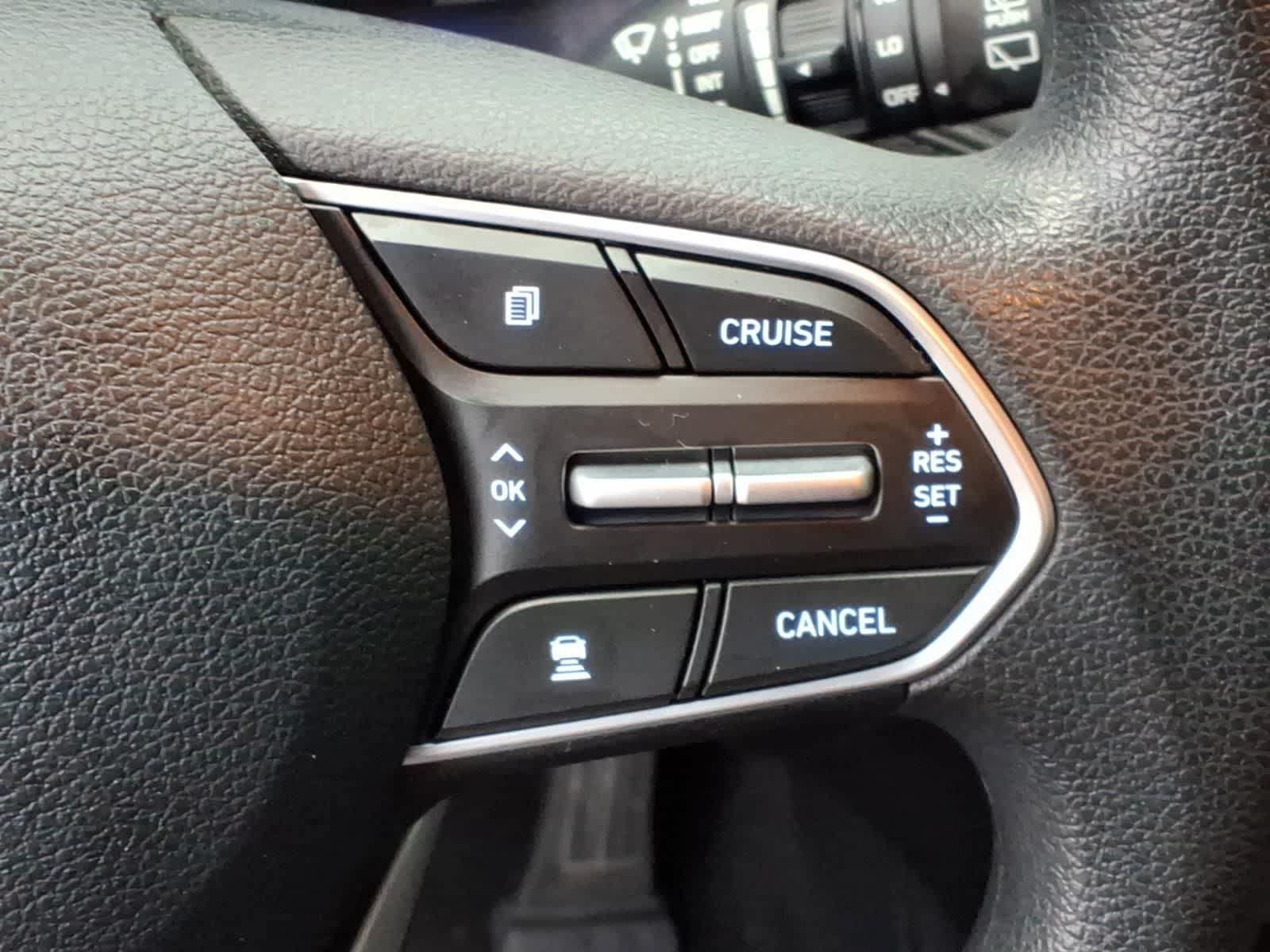 Used 2020 Hyundai Santa Fe SEL AWD/4WD image 18