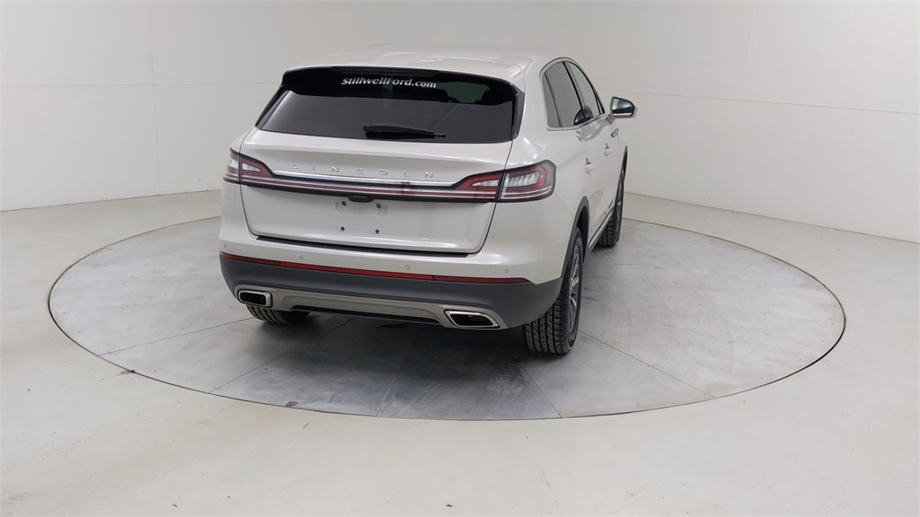 Used 2023 Lincoln Nautilus AWD w/ Premium Package image 14