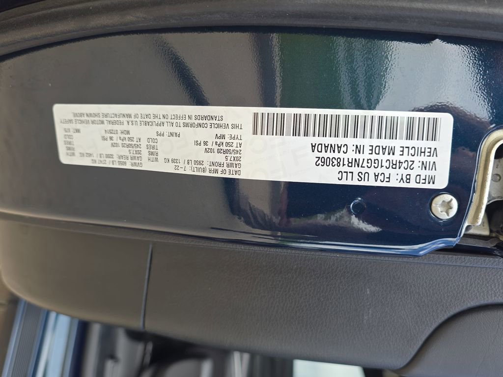 Used 2022 Chrysler Pacifica Limited w/ S Appearance Package FWD image 36