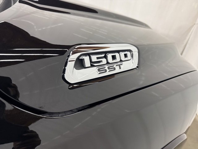 New 2025 RAM 1500 Laramie image 31