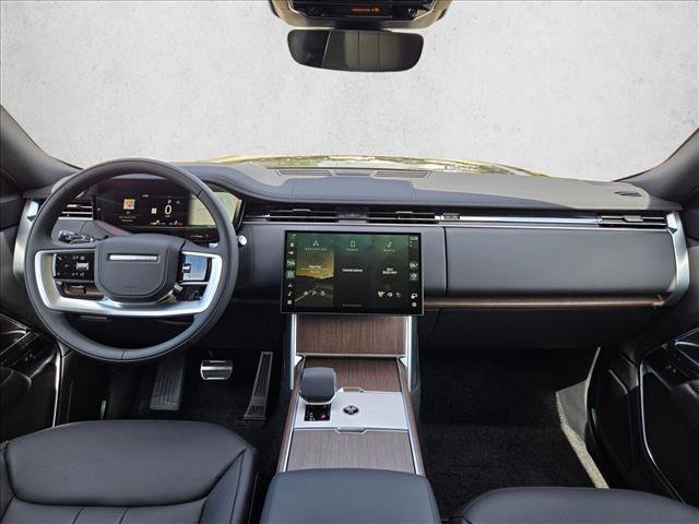 New 2026 Land Rover Range Rover Long Wheelbase SE image 15