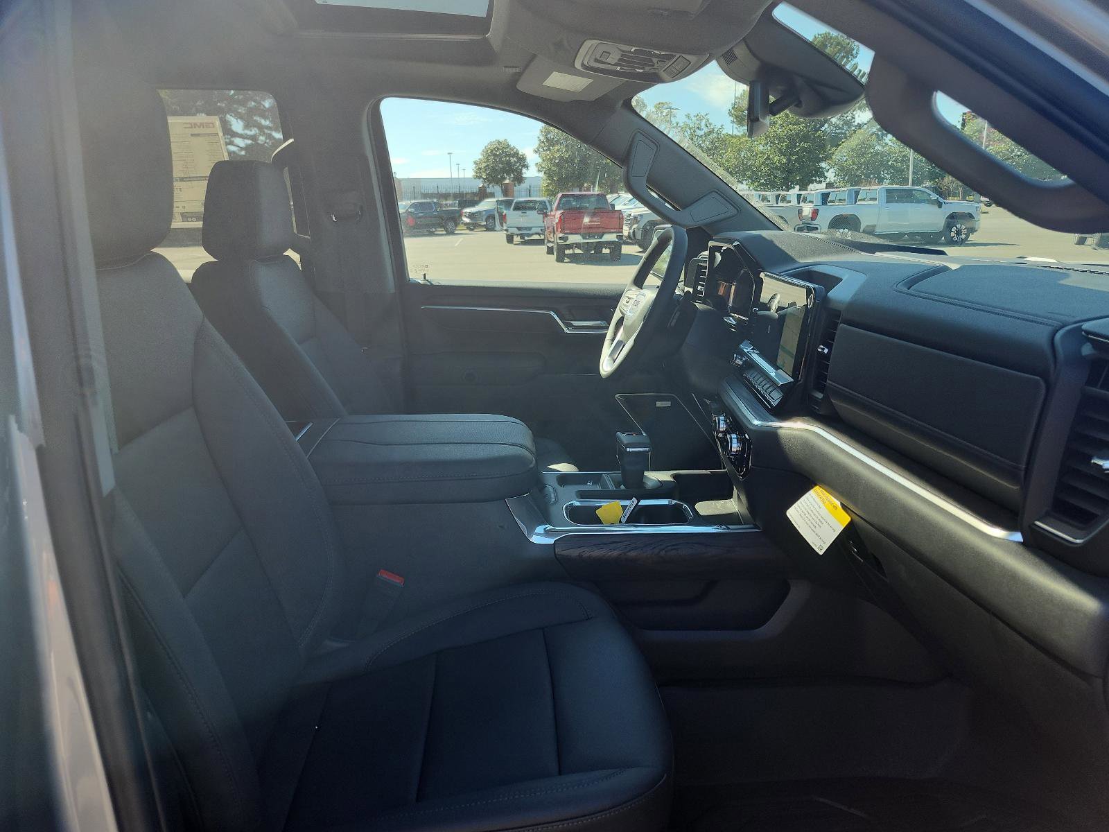 New 2026 GMC Sierra 1500 SLT w/ SLT Premium Plus Package image 7