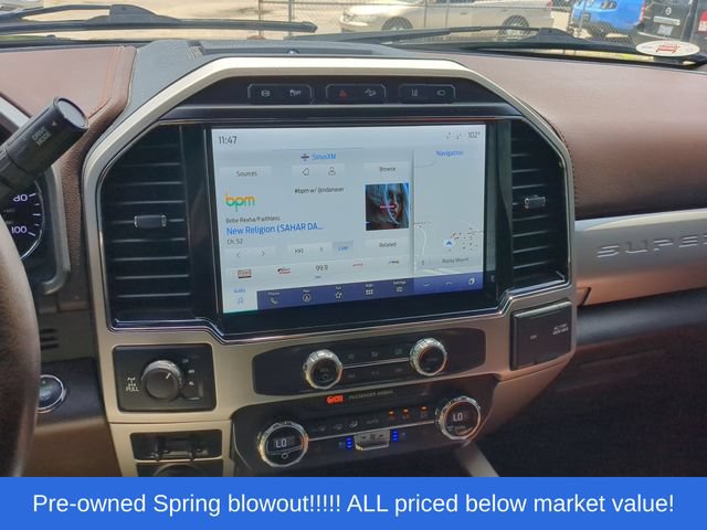 Used 2022 Ford F350 King Ranch w/ King Ranch Ultimate Package AWD/4WD image 31
