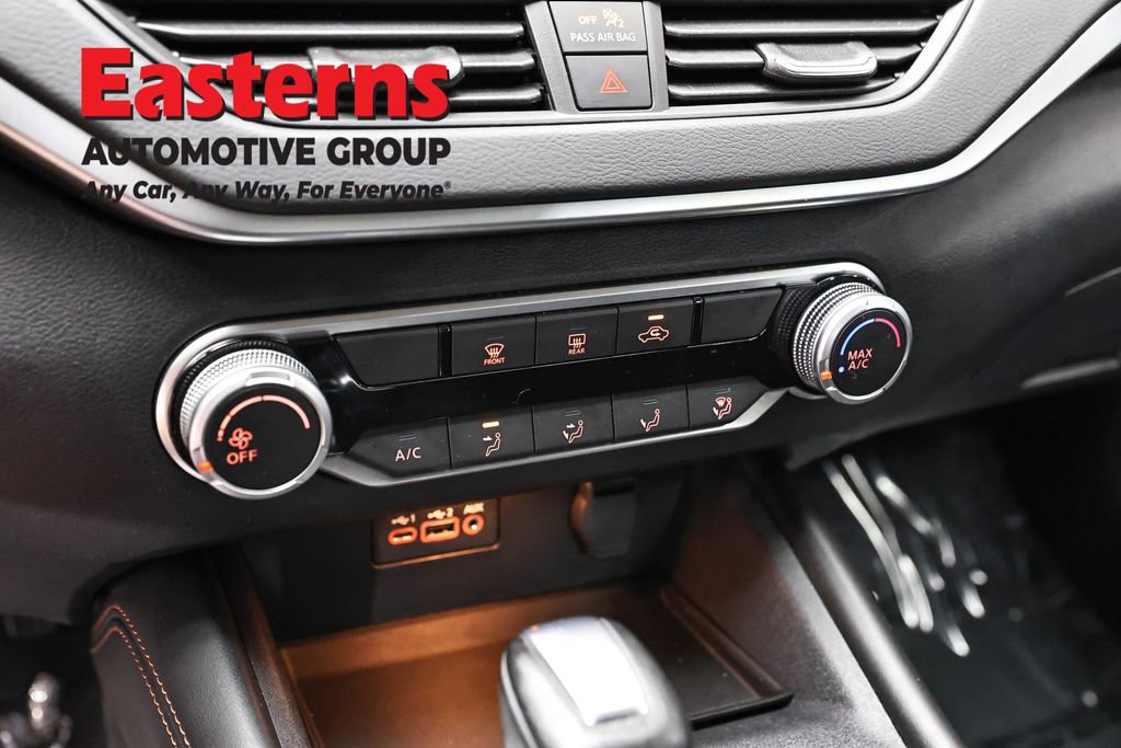 Used 2022 Nissan Altima 2.5 SR AWD/4WD image 20