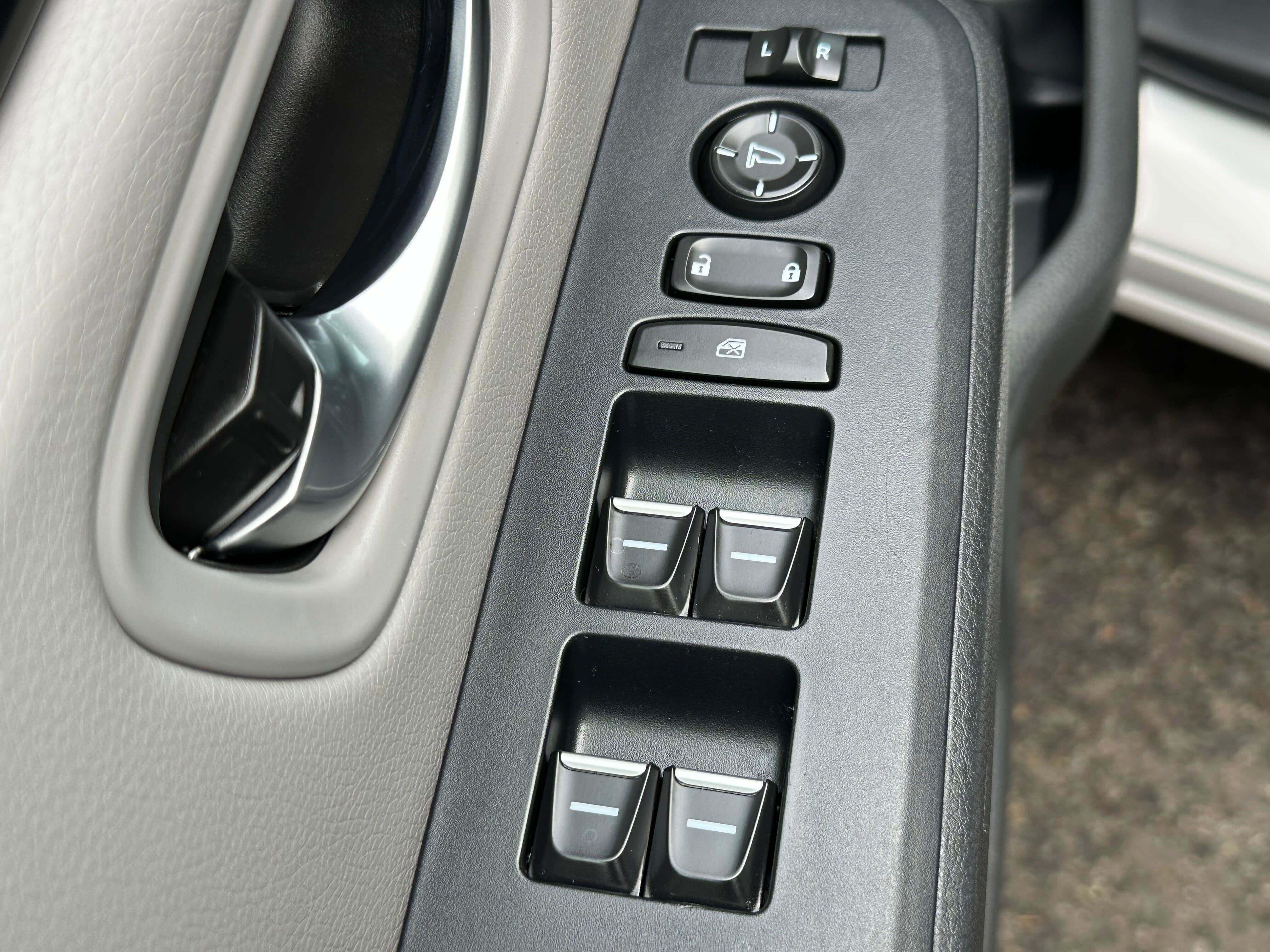 Used 2023 Honda Pilot Touring image 19