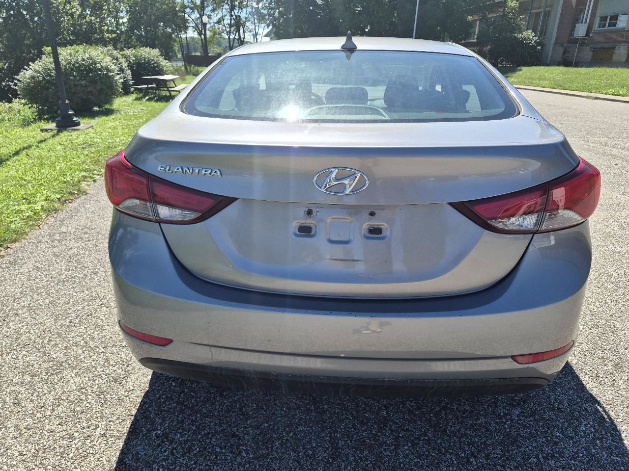 Used 2014 Hyundai Elantra SE FWD image 5