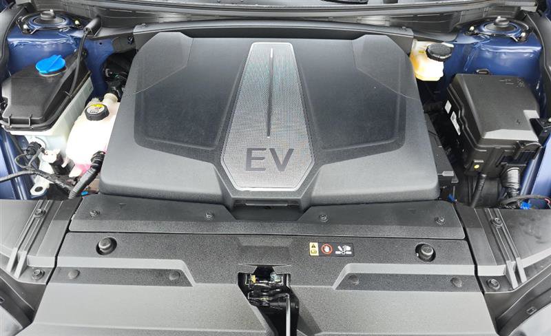 Used 2024 Kia EV6 GT AWD/4WD image 9