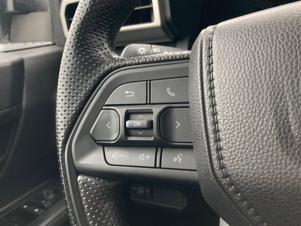 Certified 2026 Toyota Tacoma SR RWD image 13