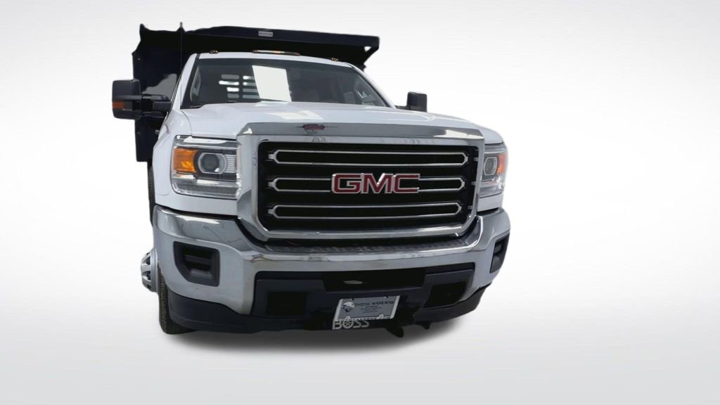 Used 2017 GMC Sierra 3500 4x4 Regular Cab w/ Sierra Convenience Package image 16