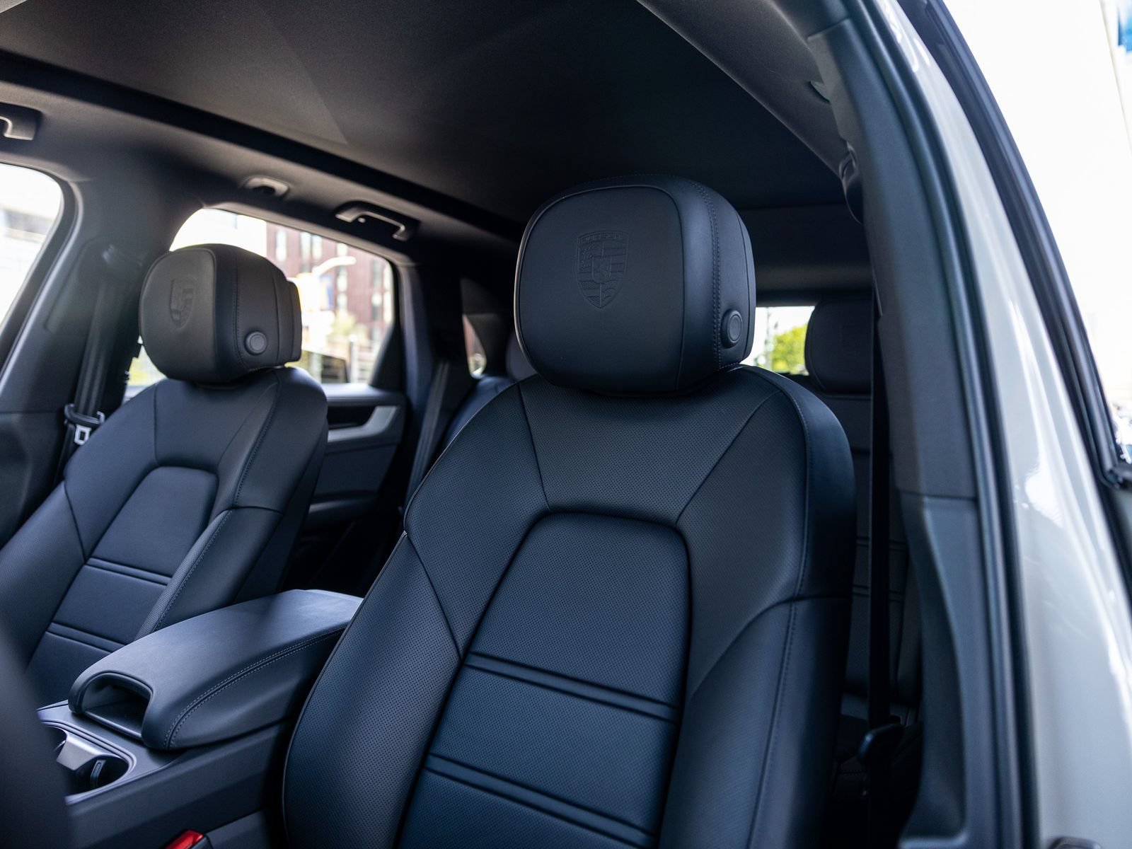 New 2026 Porsche Cayenne AWD/4WD image 5