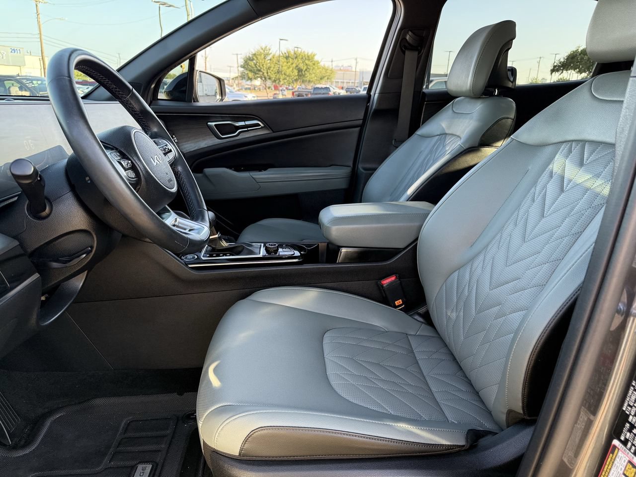 Used 2024 Kia Sportage X-Line w/ X-Line Premium Package AWD/4WD image 28