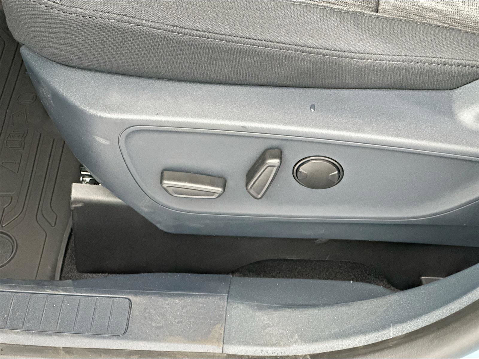 New 2026 Ford Maverick XLT image 21