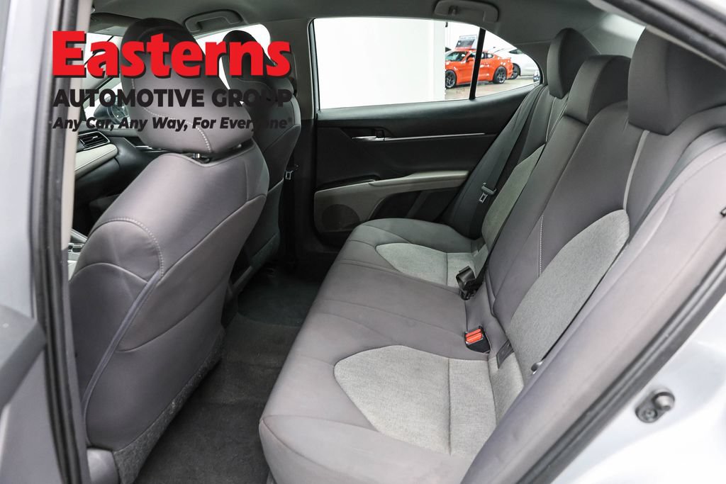 Used 2021 Toyota Camry LE FWD image 22