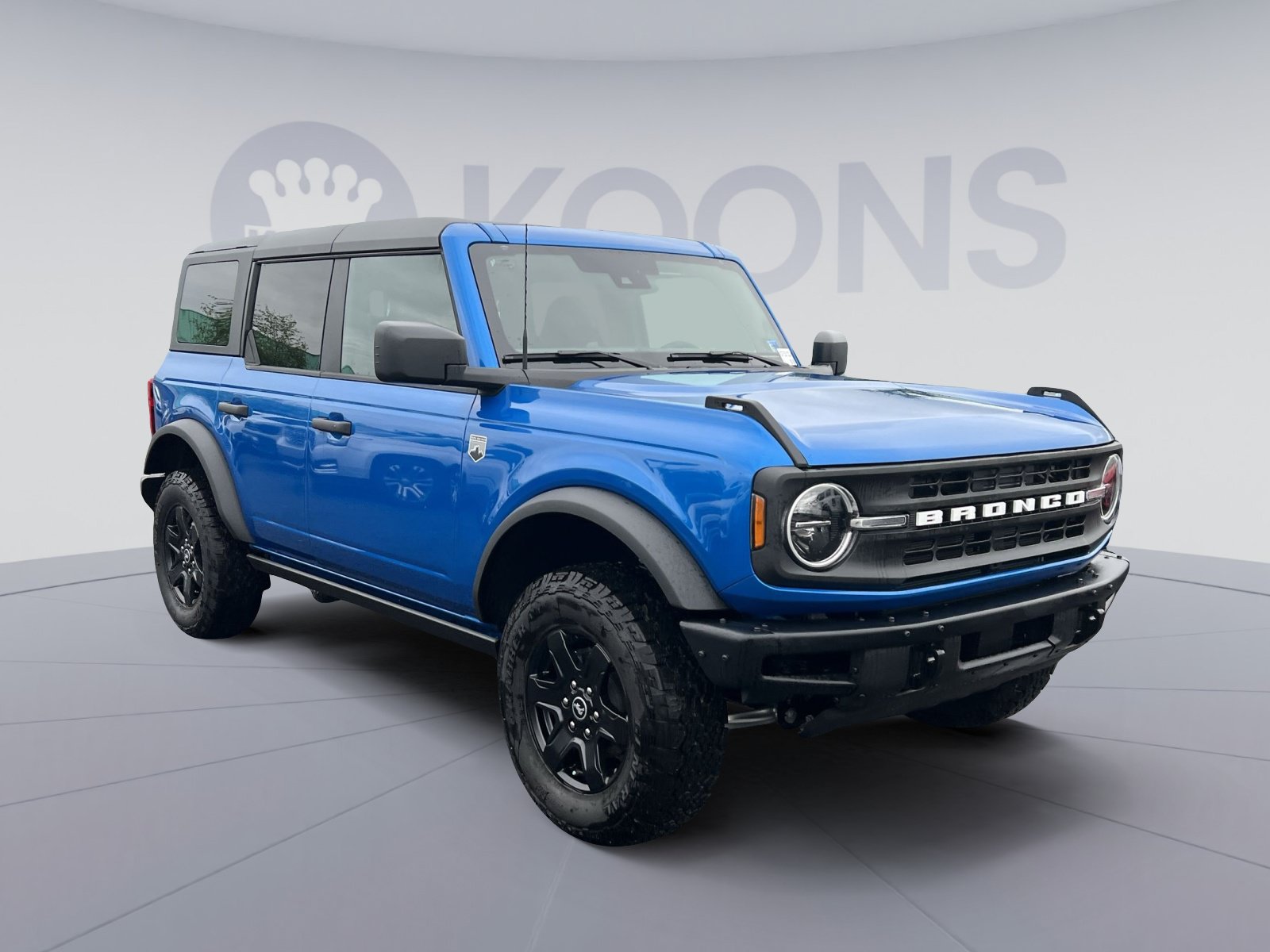 New 2025 Ford Bronco Big Bend w/ Black Diamond Package AWD/4WD image 2
