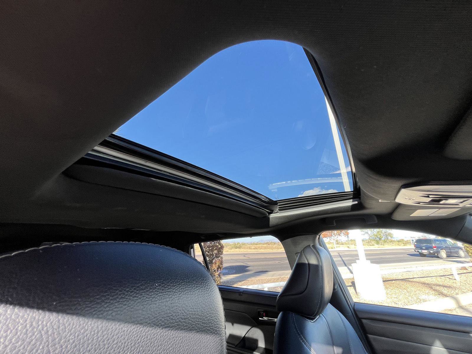 Used 2021 Toyota Highlander XSE image 35