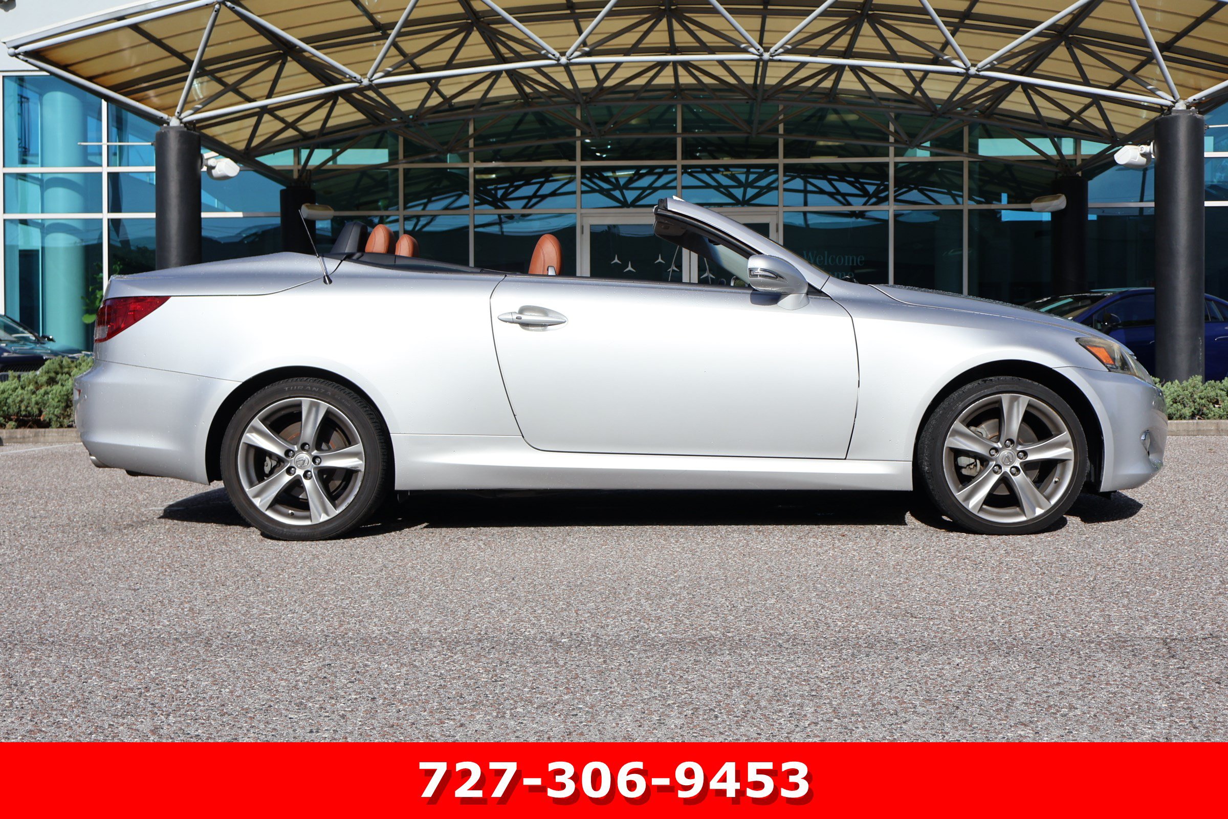 Used 2012 Lexus IS 250C w/ Luxury Pkg RWD image 12