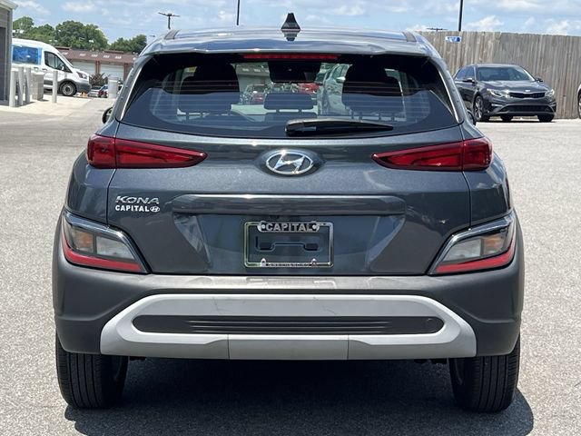 Used 2022 Hyundai Kona SE w/ Cargo Package FWD image 12