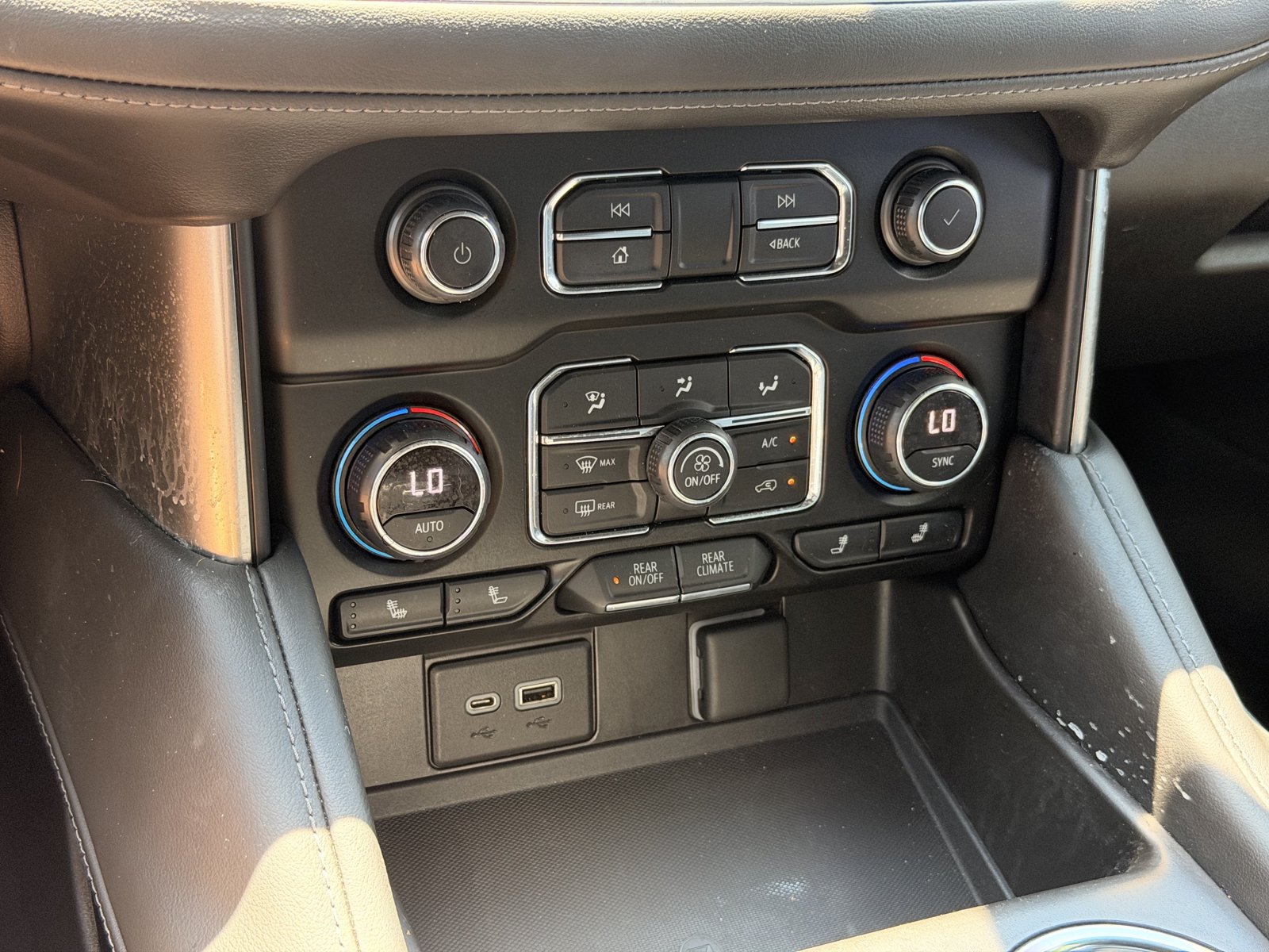 Used 2021 Chevrolet Tahoe LT RWD image 24