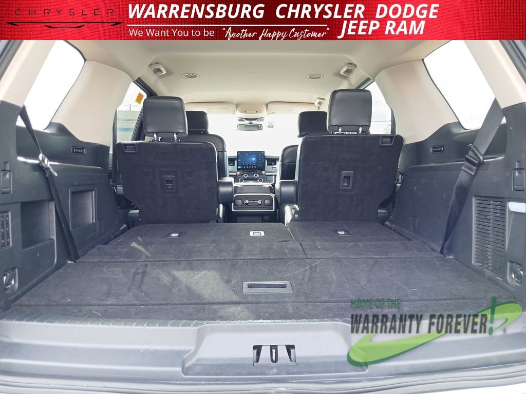 Used 2024 Ford Expedition XLT image 32