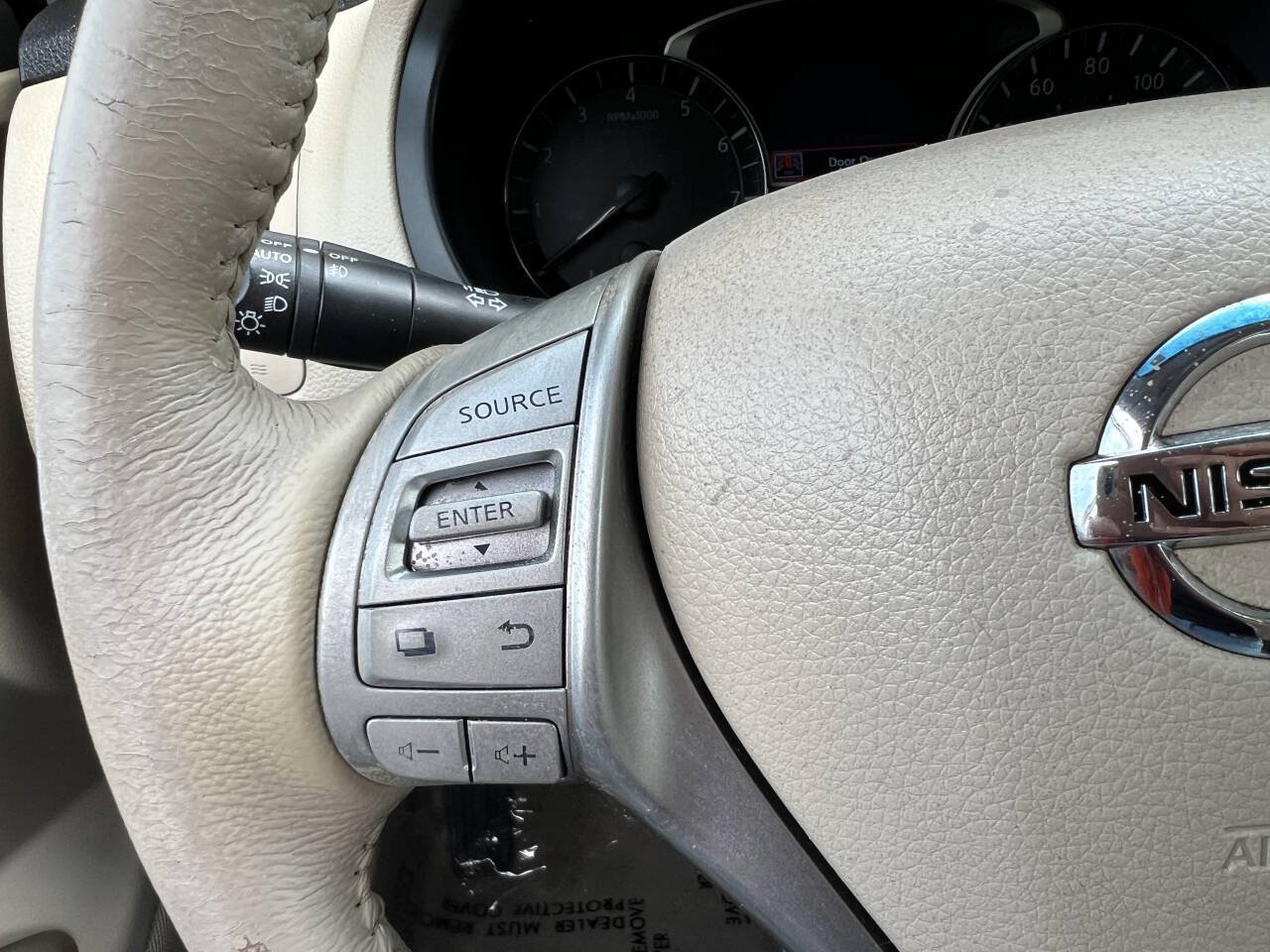 Used 2013 Nissan Altima 2.5 SL w/ Technology Pkg FWD image 14