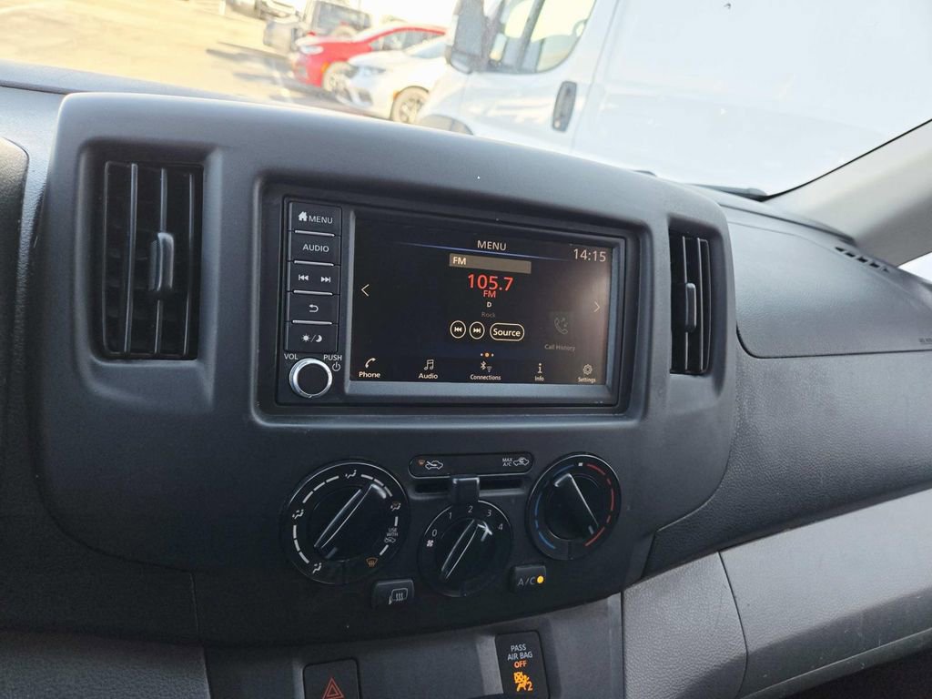 Used 2020 Nissan NV200 SV image 24