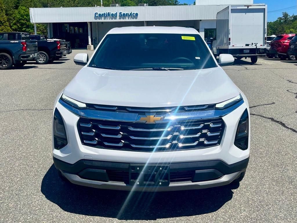New 2026 Chevrolet Equinox LT w/ Safety and Technology Package AWD/4WD image 9