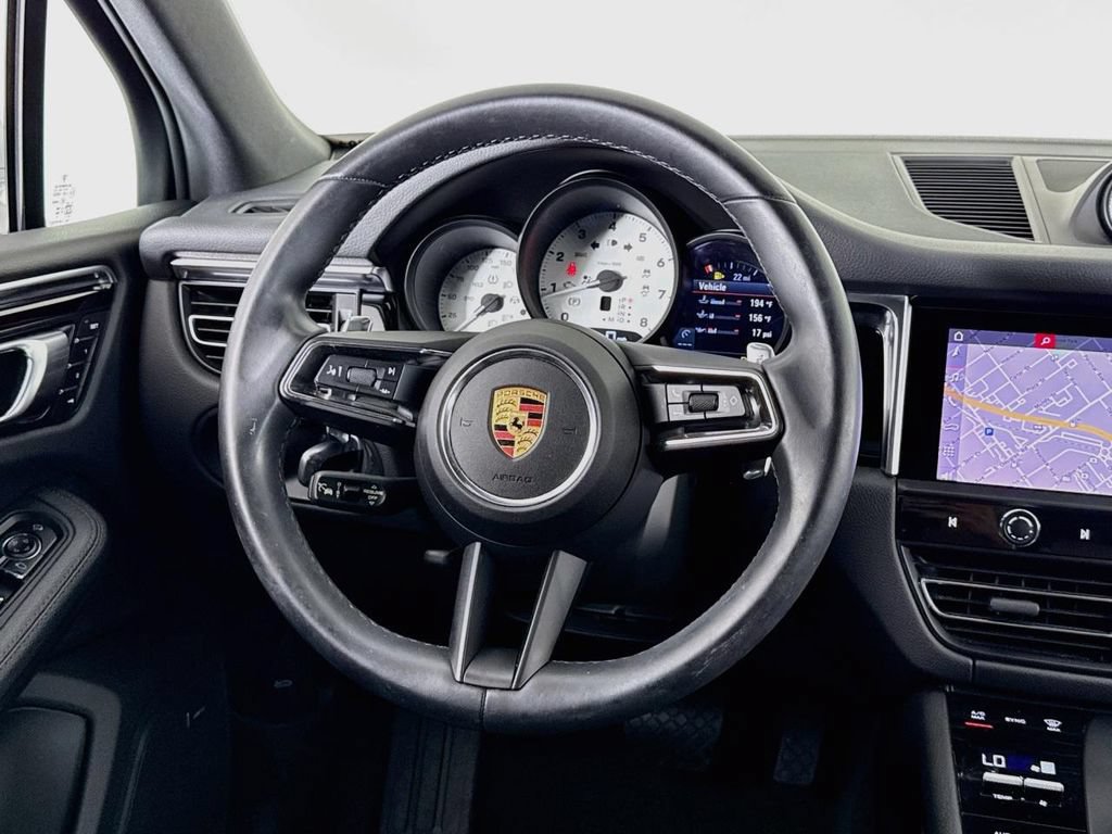 Used 2024 Porsche Macan S AWD/4WD image 12