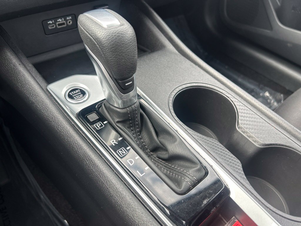 Used 2025 Nissan Altima 2.5 SV FWD image 31