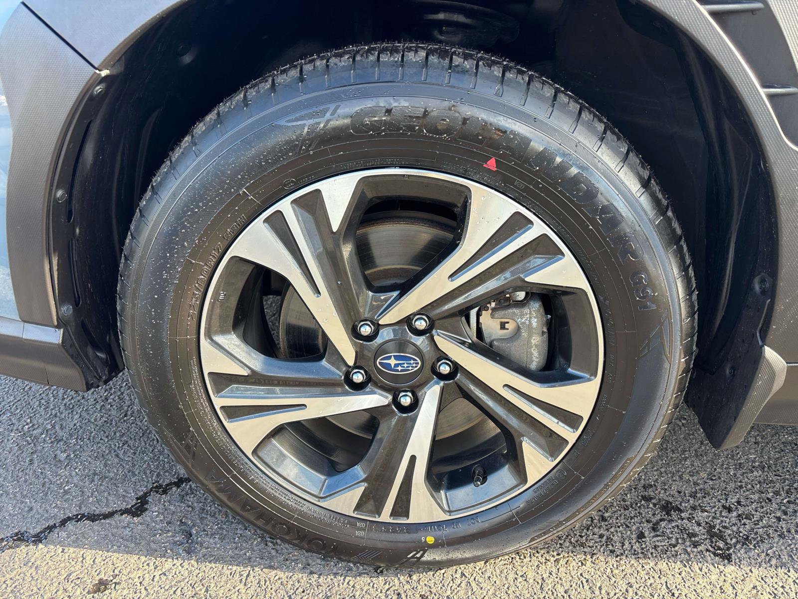 Used 2024 Subaru Crosstrek 2.0i Premium image 6