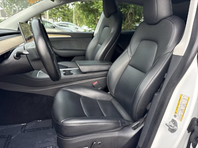 Used 2023 Tesla Model Y Long Range AWD/4WD image 11