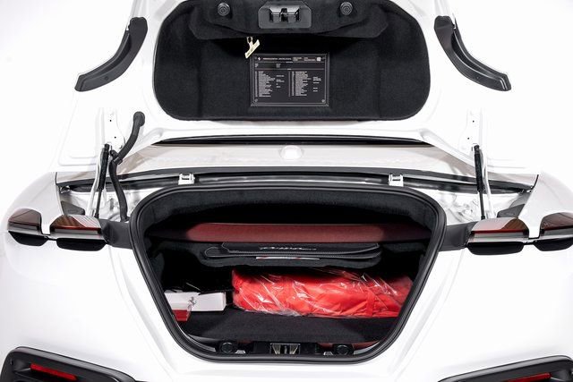 Certified 2025 Ferrari Roma Spider image 9