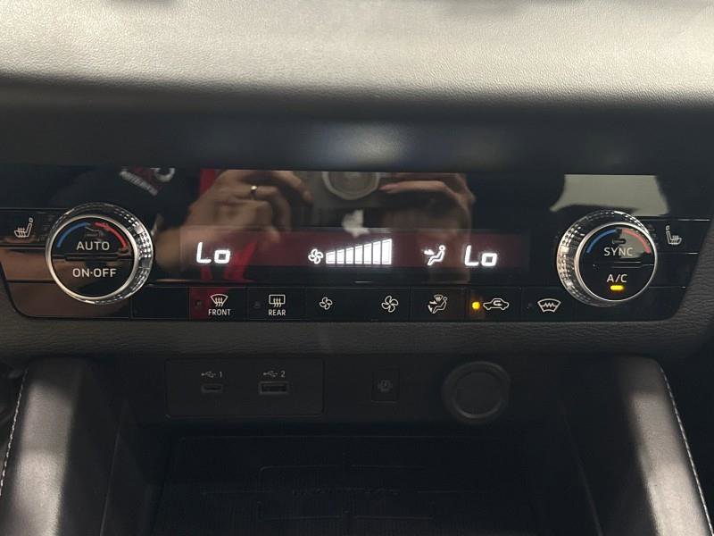 Used 2024 Mitsubishi Outlander SE image 47