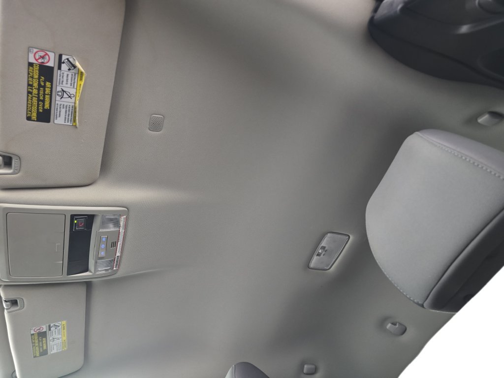 Used 2021 Toyota Tacoma SR5 RWD image 28