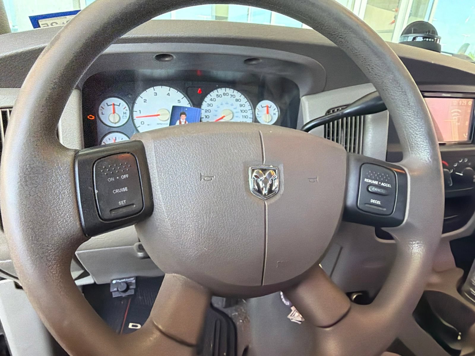 Used 2005 Dodge Ram 1500 Truck SLT RWD image 8