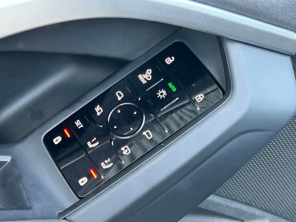 Certified 2025 Audi SQ5 Premium Plus w/ Premium Plus Package image 69